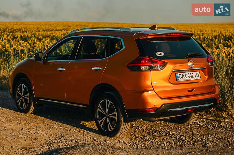 Позашляховик / Кросовер Nissan X-Trail 2018 в Києві