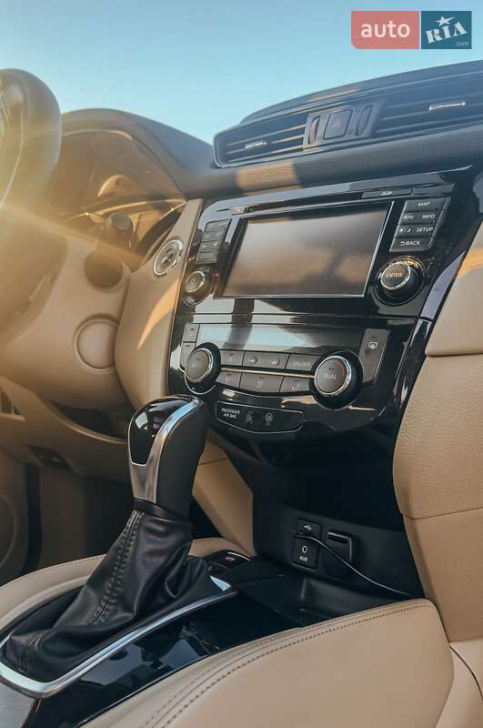 Позашляховик / Кросовер Nissan X-Trail 2018 в Києві