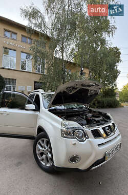 Внедорожник / Кроссовер Nissan X-Trail 2011 в 