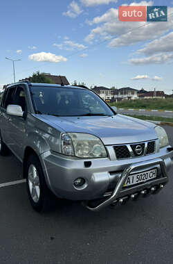 Позашляховик / Кросовер Nissan X-Trail 2006 в Києві