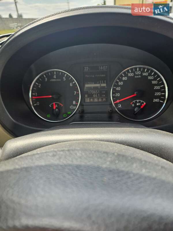 Позашляховик / Кросовер Nissan X-Trail 2013 в Чайках