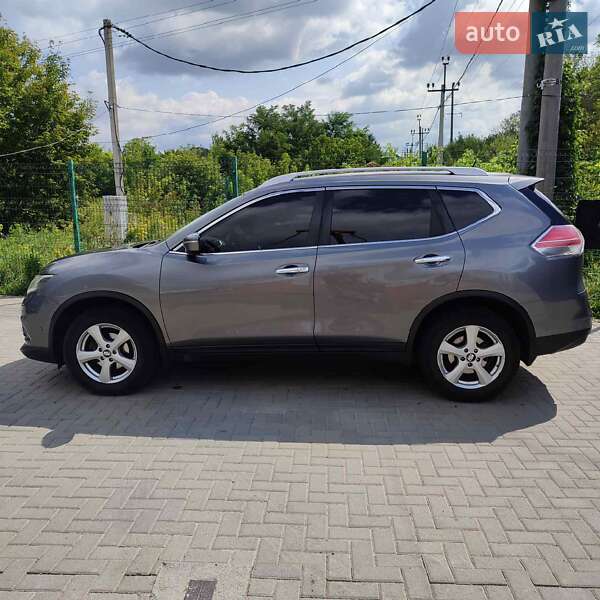 Позашляховик / Кросовер Nissan X-Trail 2015 в Житомирі фото Позашляховик / Кросовер Nissan X-Trail 2015 в Житомирі