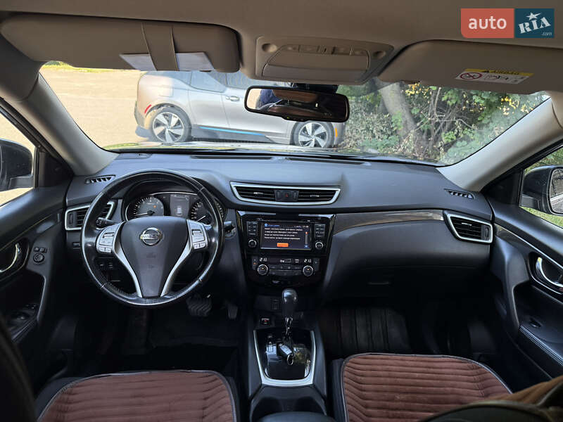 Позашляховик / Кросовер Nissan X-Trail 2017 в Вінниці