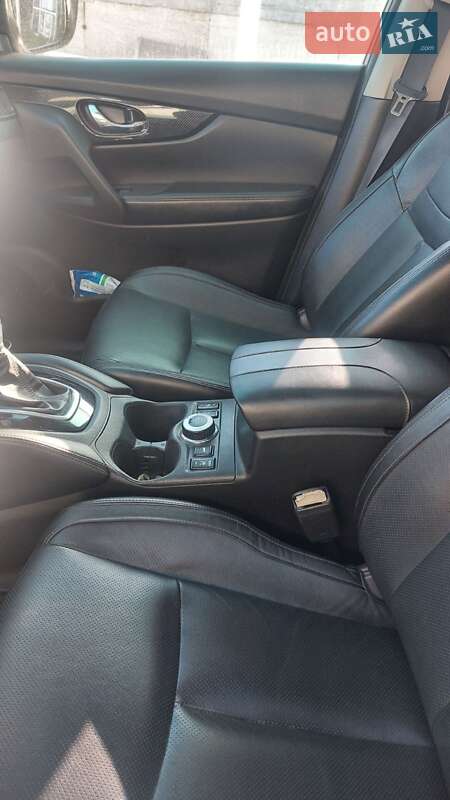 Внедорожник / Кроссовер Nissan X-Trail 2018 в Павлограде