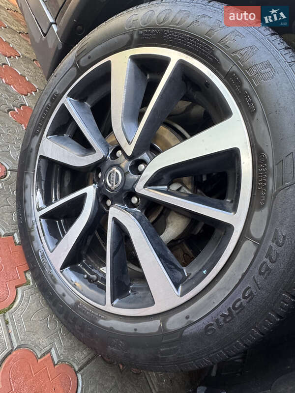 Позашляховик / Кросовер Nissan X-Trail 2016 в Тернополі