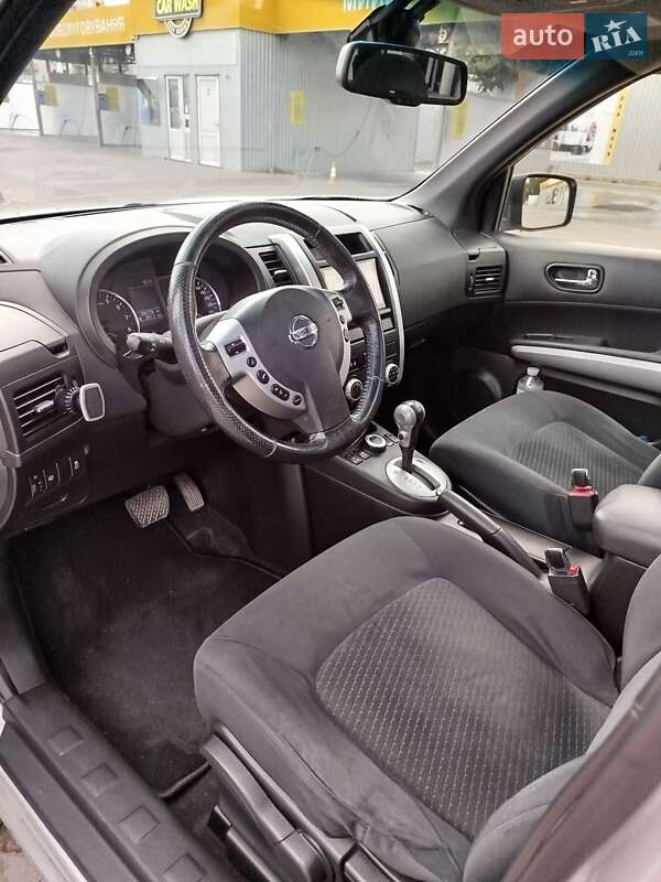 Позашляховик / Кросовер Nissan X-Trail 2012 в Києві