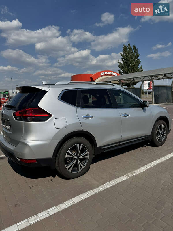 Позашляховик / Кросовер Nissan X-Trail 2020 в Хмельницькому