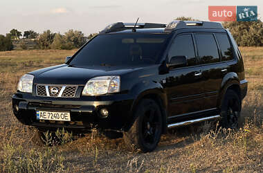 Внедорожник / Кроссовер Nissan X-Trail 2005 в Каменском