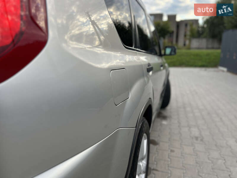 Внедорожник / Кроссовер Nissan X-Trail 2010 в Ярмолинцах