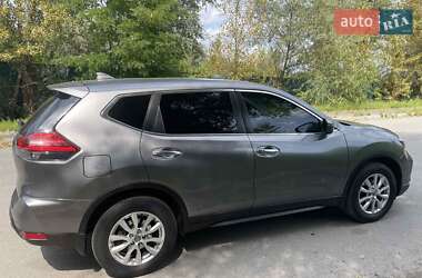 Внедорожник / Кроссовер Nissan X-Trail 2019 в 