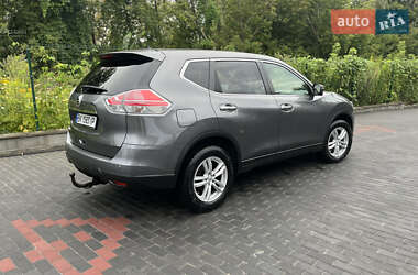 Внедорожник / Кроссовер Nissan X-Trail 2015 в 