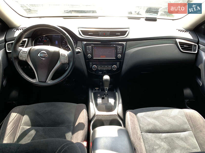 Внедорожник / Кроссовер Nissan X-Trail 2016 в Виннице