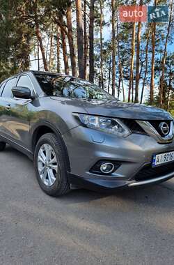 Позашляховик / Кросовер Nissan X-Trail 2017 в Богуславі