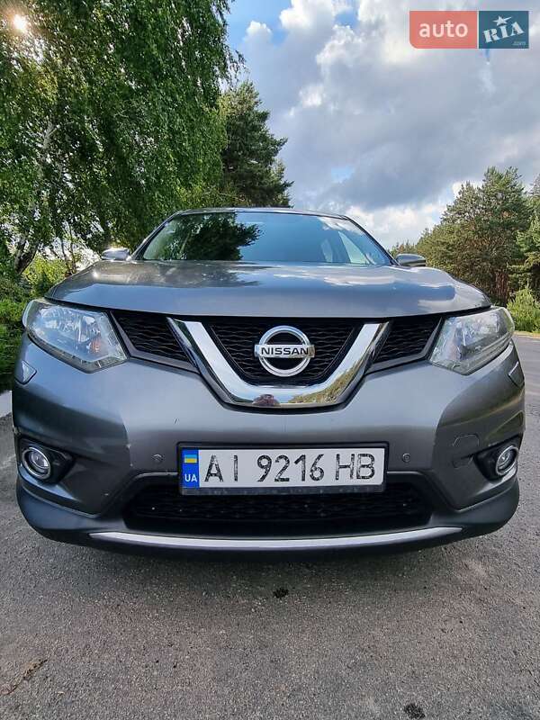 Внедорожник / Кроссовер Nissan X-Trail 2017 в Богуславе