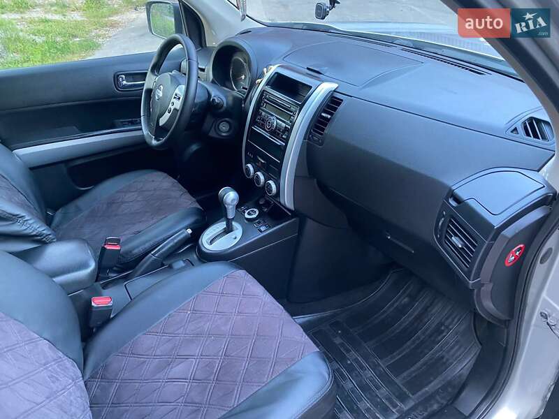 Внедорожник / Кроссовер Nissan X-Trail 2009 в Виннице