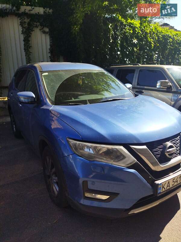 Внедорожник / Кроссовер Nissan X-Trail 2018 в Киеве