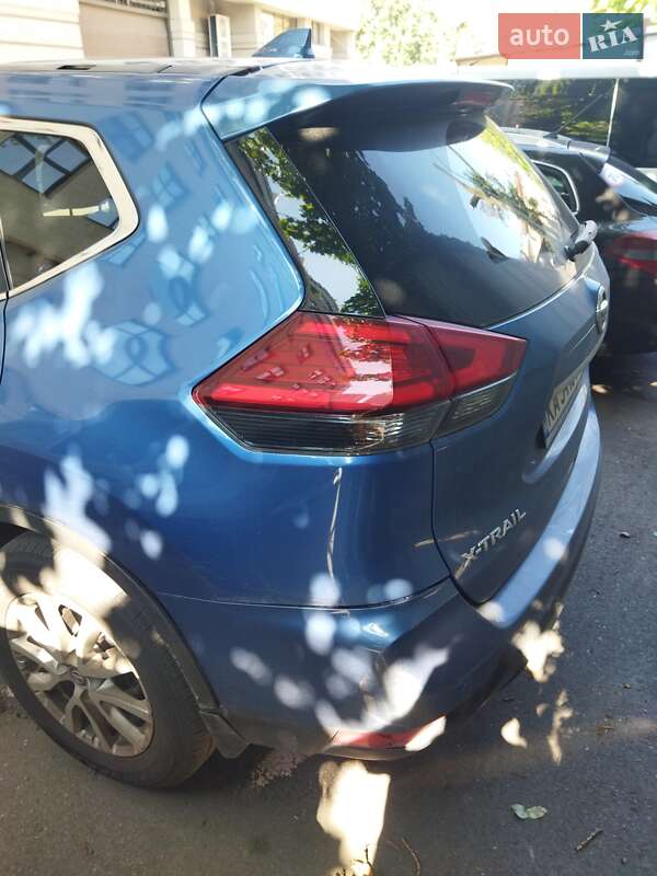 Внедорожник / Кроссовер Nissan X-Trail 2018 в Киеве