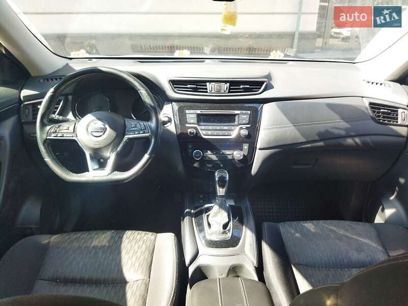 Внедорожник / Кроссовер Nissan X-Trail 2018 в Киеве