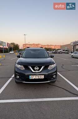 Внедорожник / Кроссовер Nissan X-Trail 2017 в Киеве