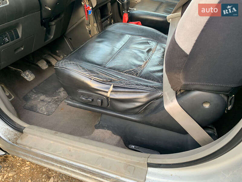 Позашляховик / Кросовер Nissan X-Trail 2004 в Вижниці фото 33 Позашляховик / Кросовер Nissan X-Trail 2004 в Вижниці