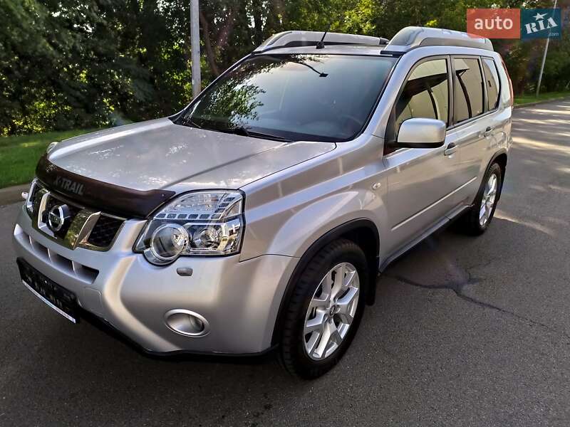 Позашляховик / Кросовер Nissan X-Trail 2013 в Охтирці