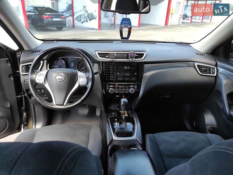 Внедорожник / Кроссовер Nissan X-Trail 2016 в Виннице
