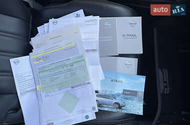 Позашляховик / Кросовер Nissan X-Trail 2012 в 