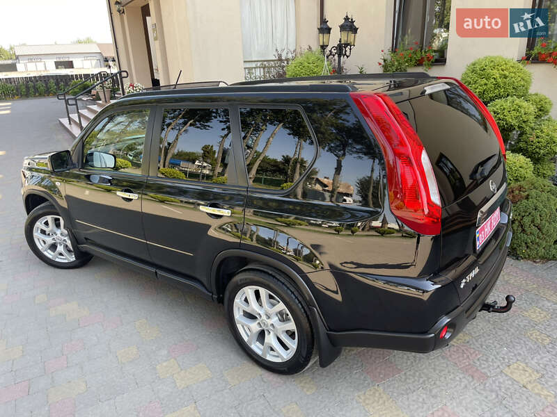 Внедорожник / Кроссовер Nissan X-Trail 2012 в Стрые