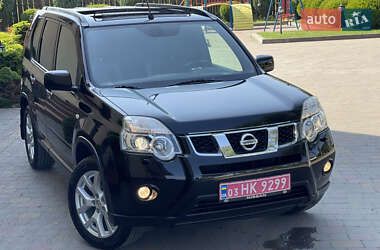 Позашляховик / Кросовер Nissan X-Trail 2012 в 