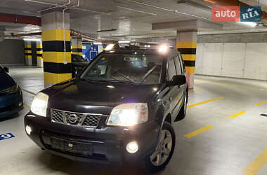 Позашляховик / Кросовер Nissan X-Trail 2006 в Львові