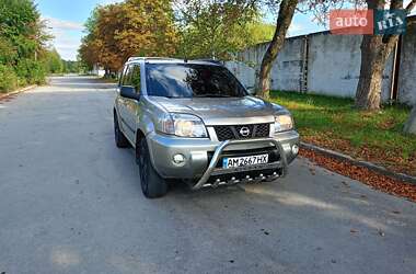 Внедорожник / Кроссовер Nissan X-Trail 2005 в Звягеле