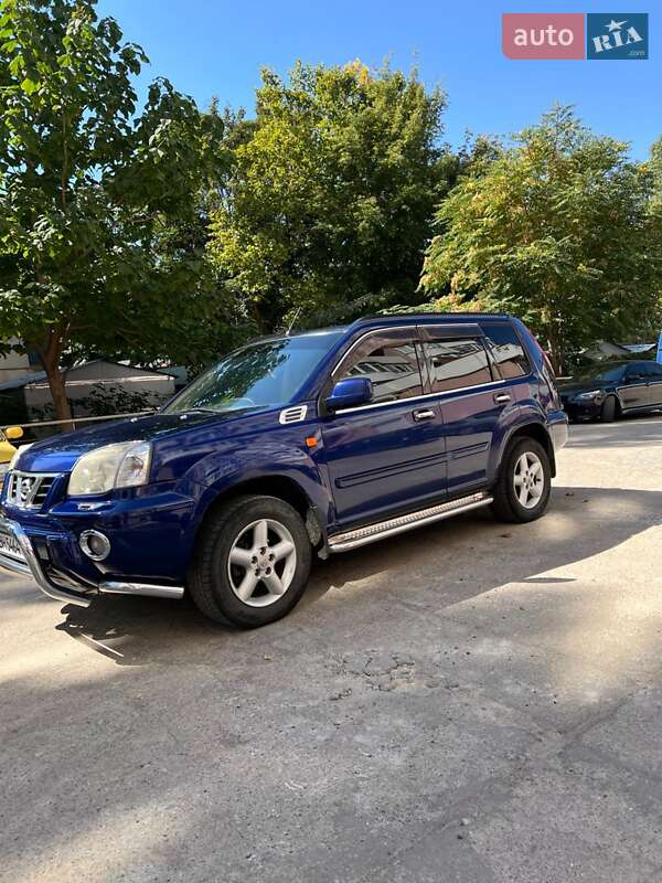 Внедорожник / Кроссовер Nissan X-Trail 2002 в Одессе