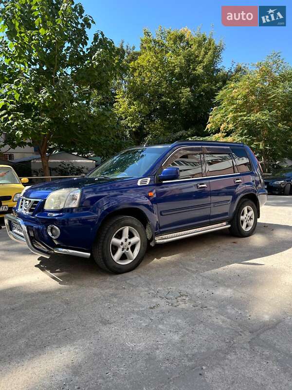 Внедорожник / Кроссовер Nissan X-Trail 2002 в Одессе