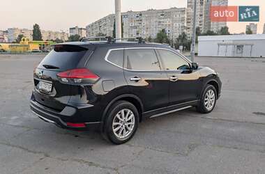 Позашляховик / Кросовер Nissan X-Trail 2018 в 