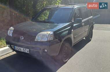 Позашляховик / Кросовер Nissan X-Trail 2004 в Києві