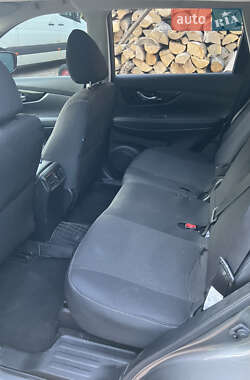 Внедорожник / Кроссовер Nissan X-Trail 2020 в Лохвице