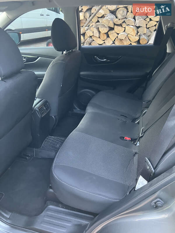 Позашляховик / Кросовер Nissan X-Trail 2020 в Лохвиці