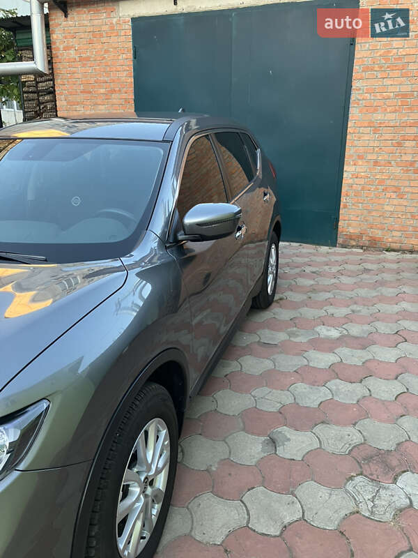 Позашляховик / Кросовер Nissan X-Trail 2020 в Лохвиці