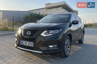 Внедорожник / Кроссовер Nissan X-Trail 2015 в Львове
