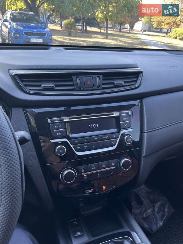 Внедорожник / Кроссовер Nissan X-Trail 2019 в Павлограде фото 4 Внедорожник / Кроссовер Nissan X-Trail 2019 в Павлограде