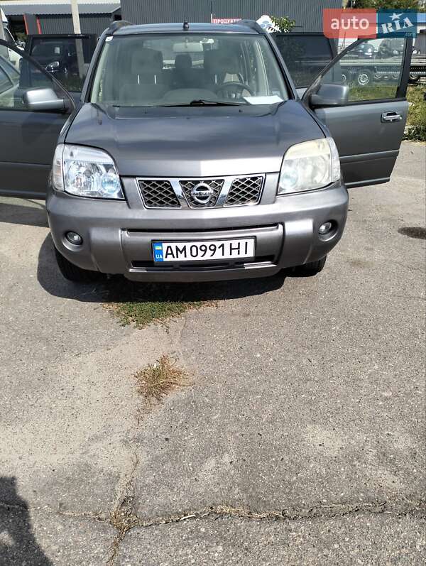 Nissan X-Trail 2006