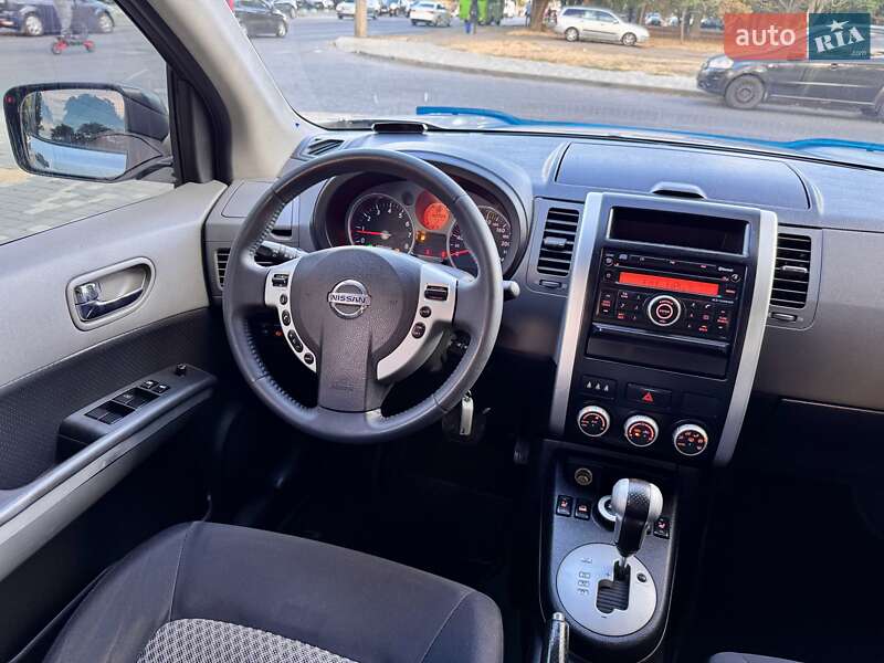 Позашляховик / Кросовер Nissan X-Trail 2007 в Одесі