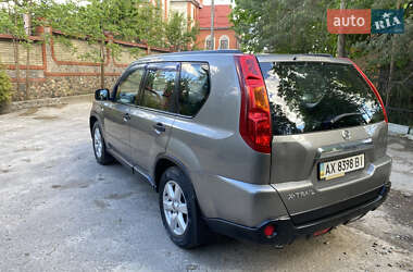 Внедорожник / Кроссовер Nissan X-Trail 2008 в 