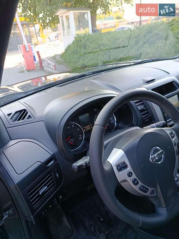 Внедорожник / Кроссовер Nissan X-Trail 2013 в Умани