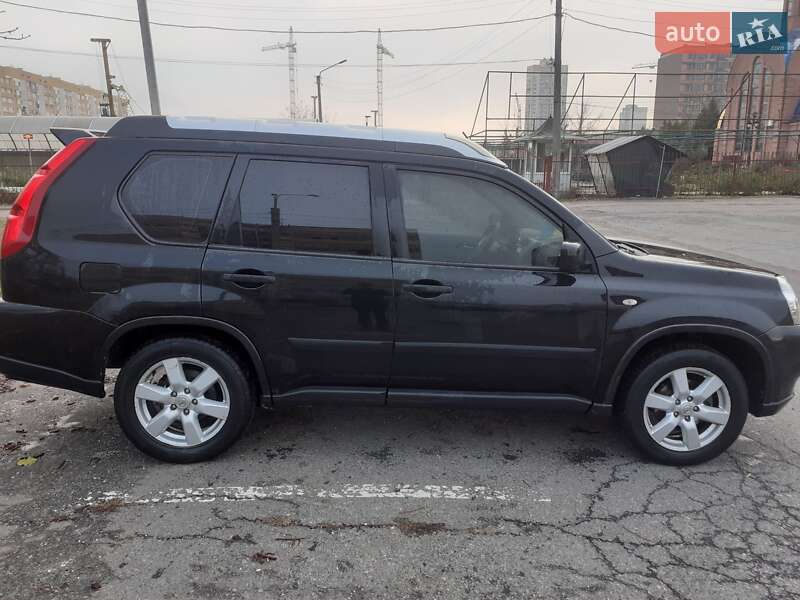 Внедорожник / Кроссовер Nissan X-Trail 2007 в Харькове