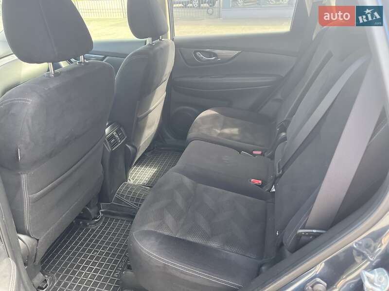 Внедорожник / Кроссовер Nissan X-Trail 2017 в Киеве фото 10 Внедорожник / Кроссовер Nissan X-Trail 2017 в Киеве