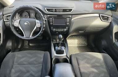 Внедорожник / Кроссовер Nissan X-Trail 2017 в 