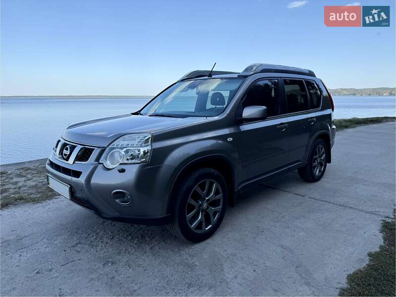 Внедорожник / Кроссовер Nissan X-Trail 2011 в Киеве