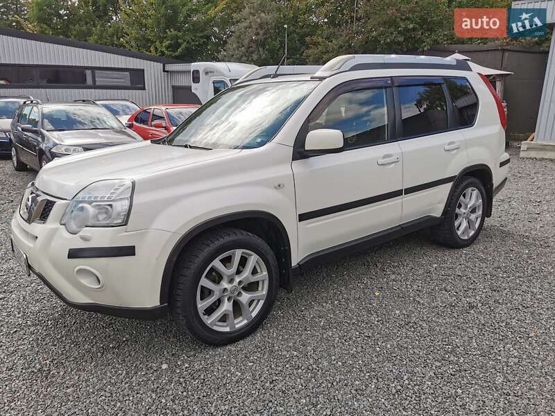 Внедорожник / Кроссовер Nissan X-Trail 2012 в Хмельницком
