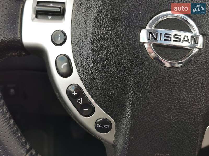 Внедорожник / Кроссовер Nissan X-Trail 2012 в Хмельницком